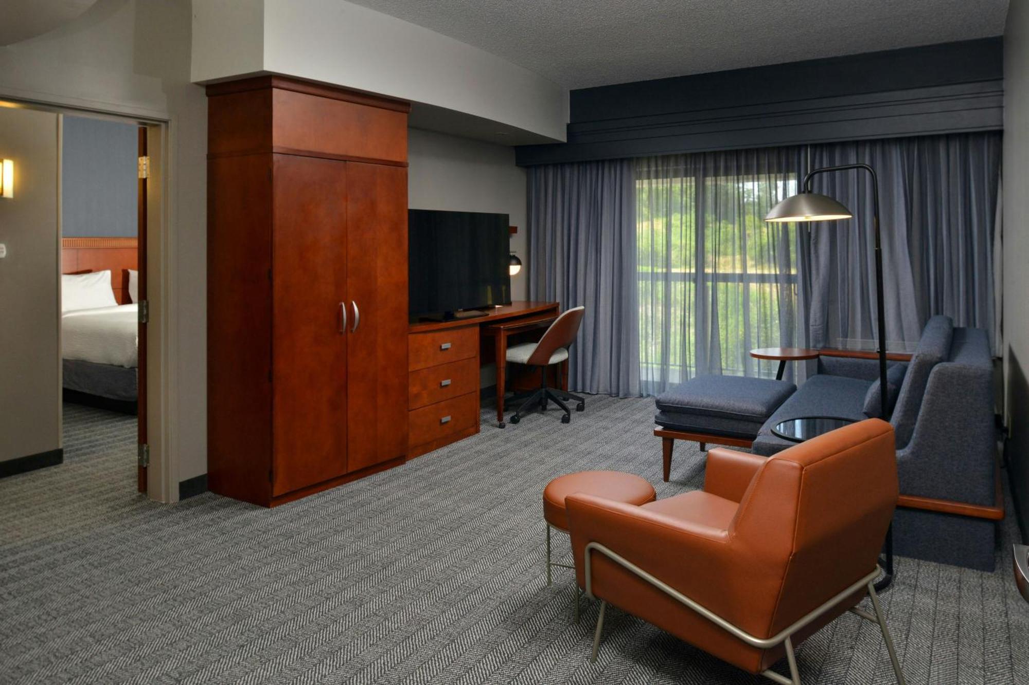 Courtyard By Marriott Harrisburg Hershey Exterior foto